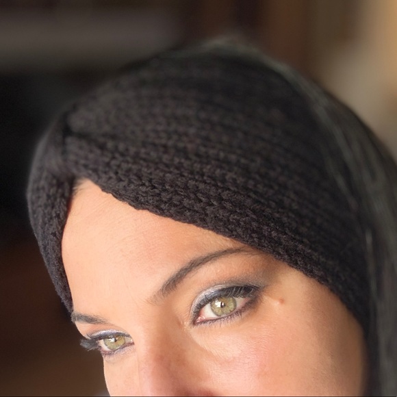 Beautiful 100% HANDMADE CROCHETED & WOOL Butterfly warm headband - Picture 8 of 9